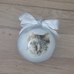 Grande boule - Chat gris aux yeux verts